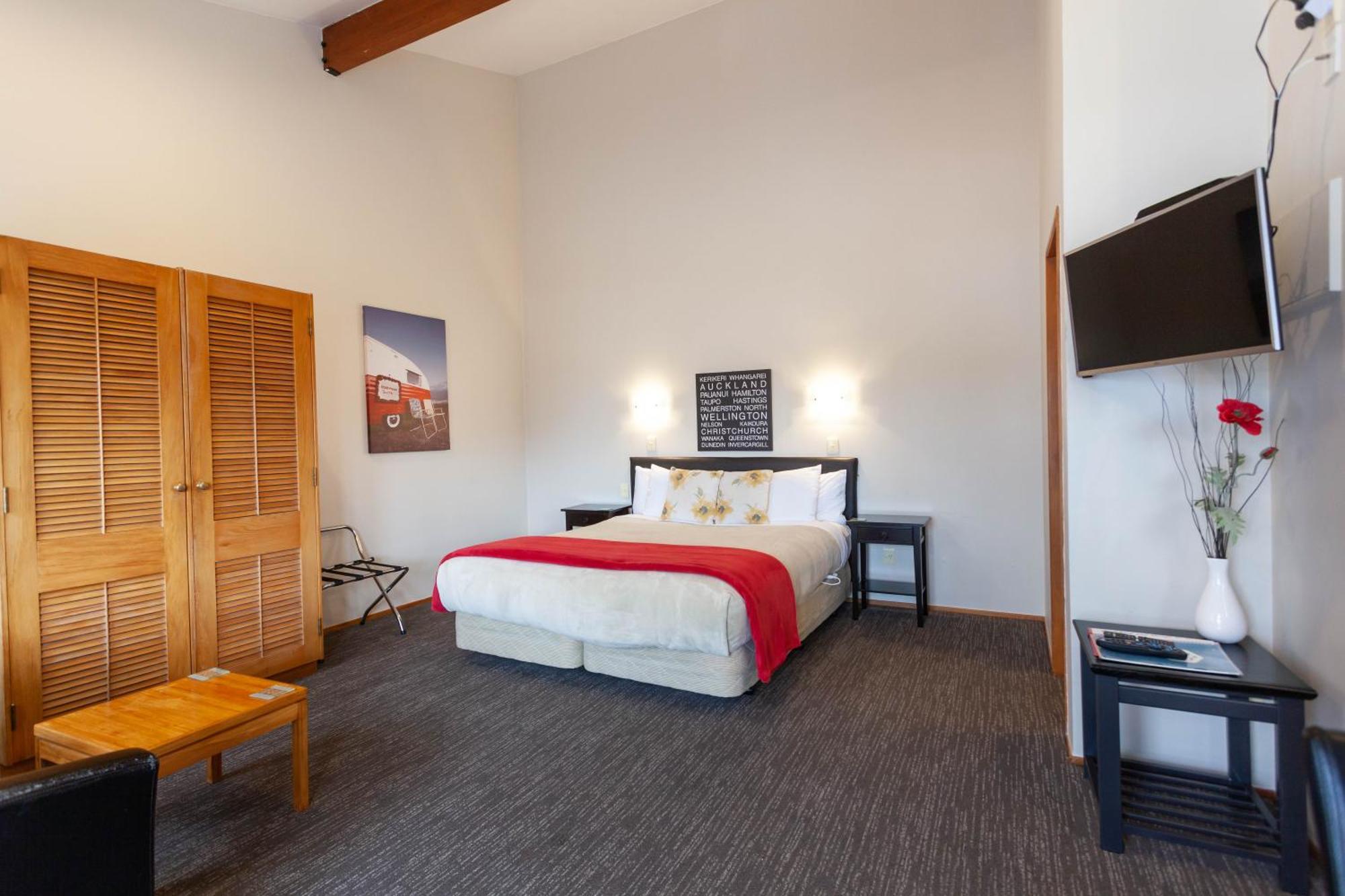 Cascades Lakefront Motel Taupo Rom bilde A room at the hotel